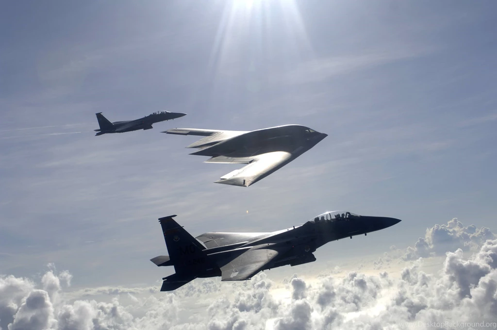 Aircraft Military Bomber Planes F 15 Eagle B 2 Spirit Wallpapers ...