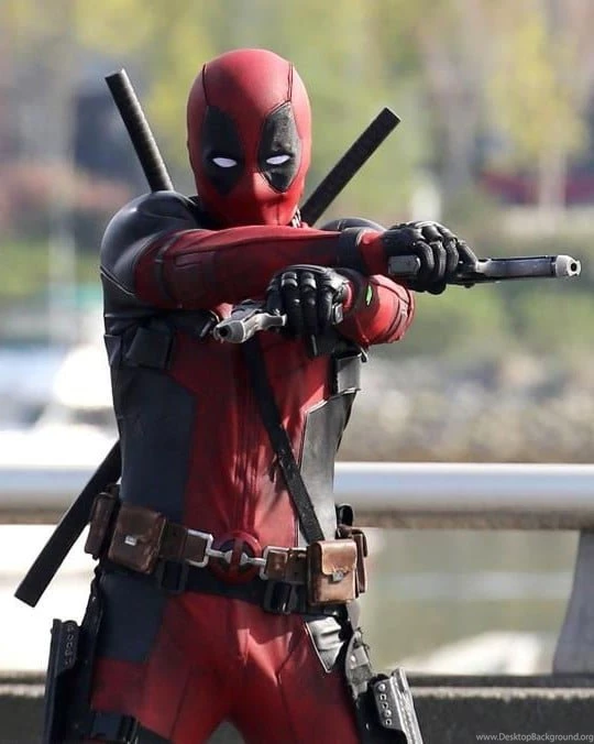 Ryan Reynolds HD Wallpapers Free Download
