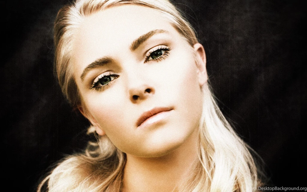 Annasophia Robb Wallpapers High Resolution And Quality Download
