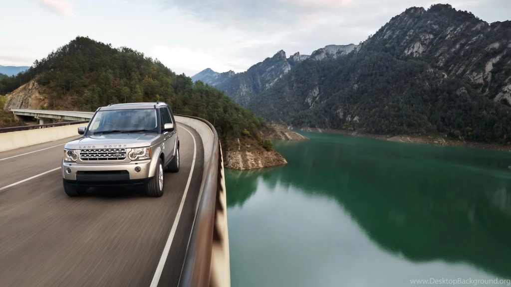 Land Rover Discovery 4 Lake Normal Hd Wallpapers (