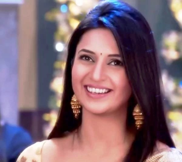 Ye Hai Mohabbatein Serial Pictures, Images, Photos, Wallpapers