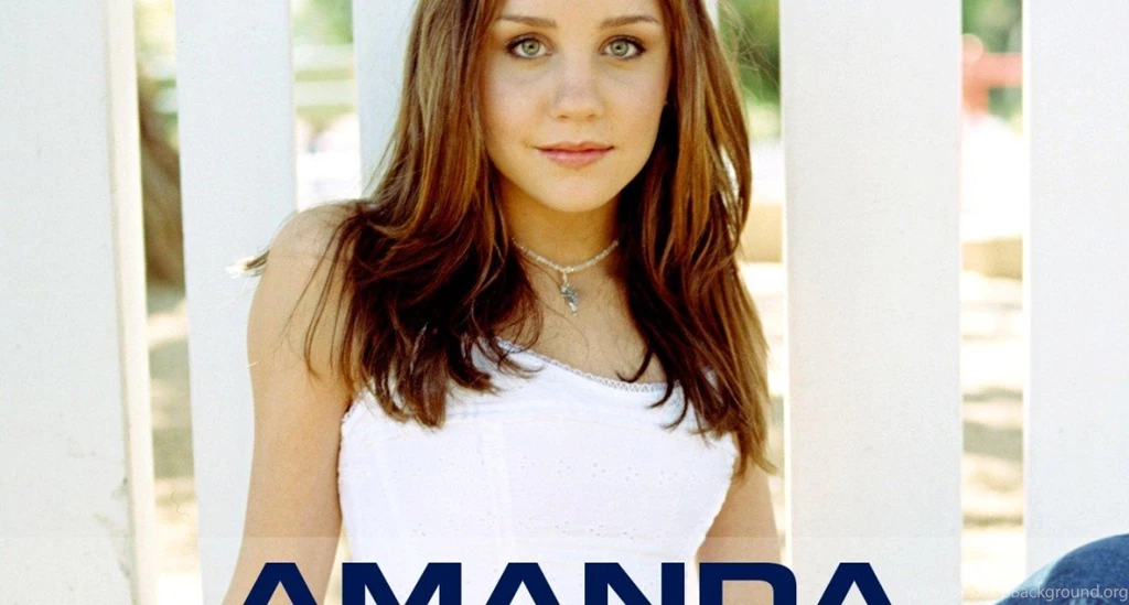 Amanda Bynes White Dress