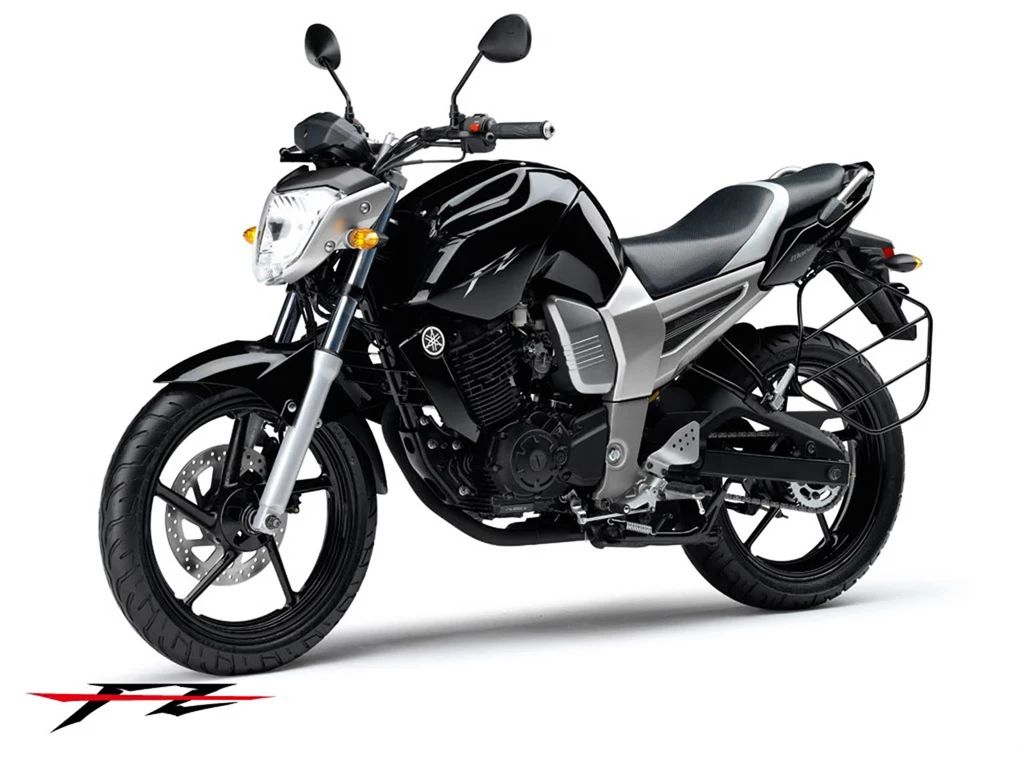 Wallpapers: Yamaha FZ Bike Wallpapers