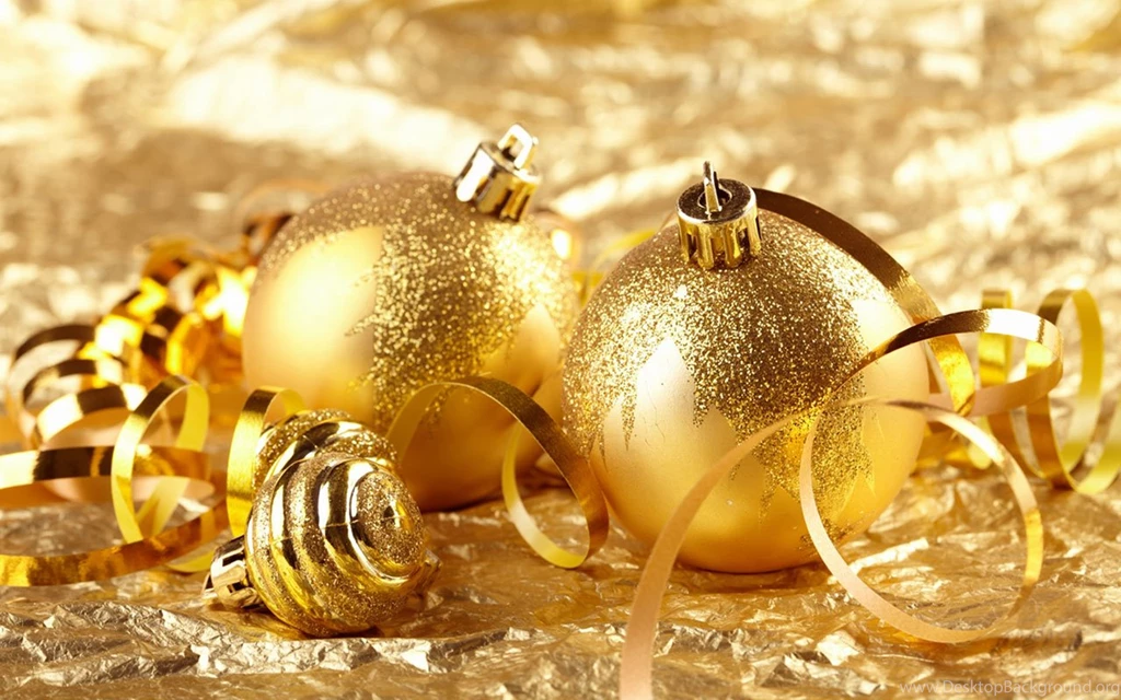 Christmas Ball Widescreen Wallpaper 66 - Holiday Wallpapers ...