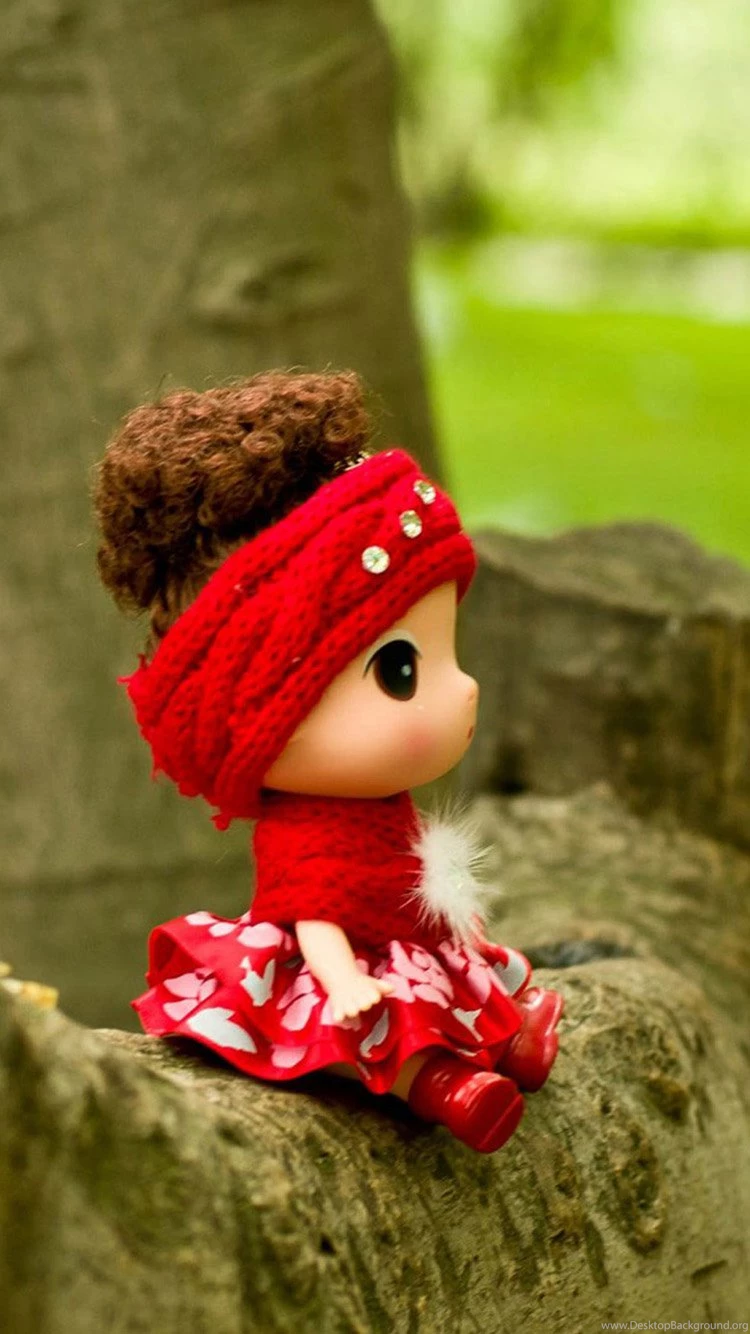 Cute Red Doll iPhone 6 Wallpapers