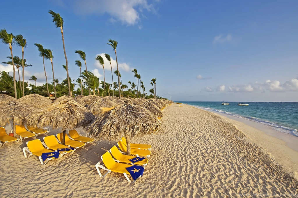 Golden Beach In The Resort Of Cayo Ensenachos, Cuba Wallpapers And ...