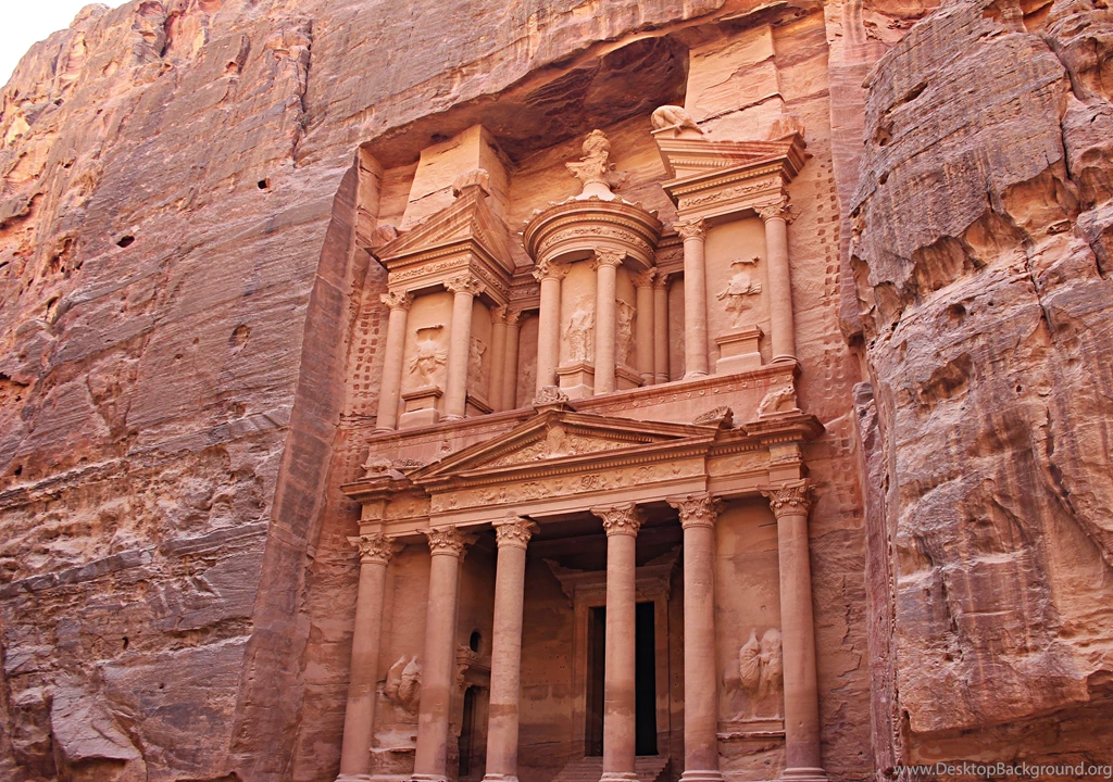 4686x3294px Petra
