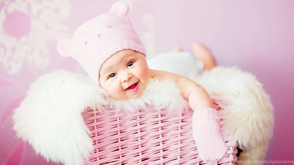 Cute Laughing Baby Wallpapers