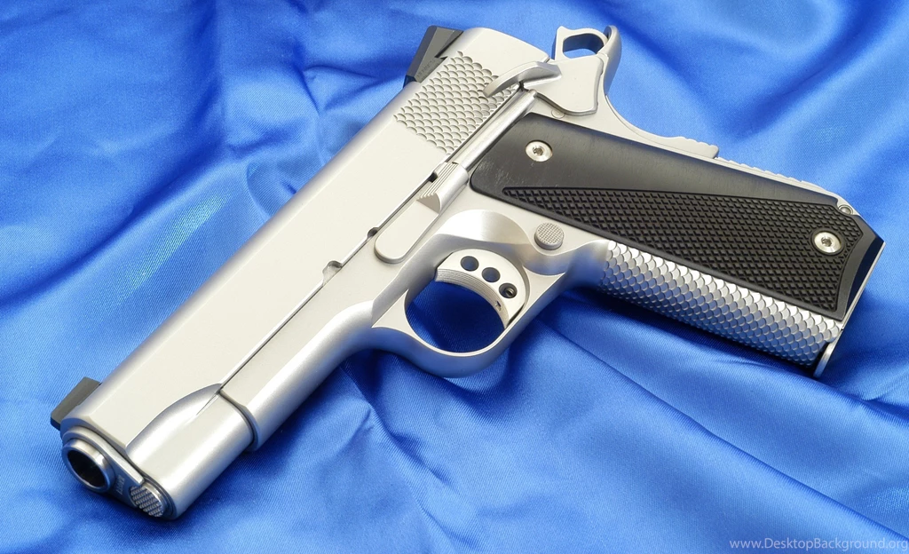 M1911 Pistol Wallpapers