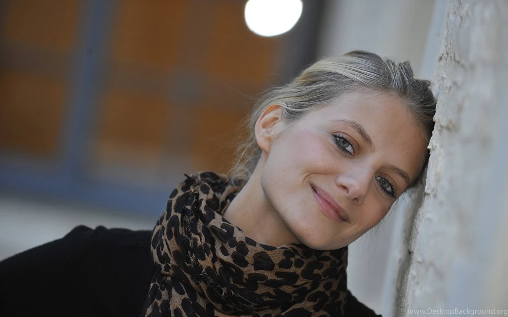Melanie Laurent Melanie Laurent 4K Ultra Hd Mind boggling ...