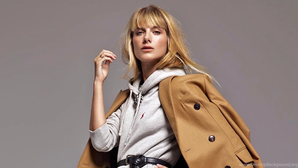 Melanie Laurent Wallpapers HD – HdCoolWallpapers.Com