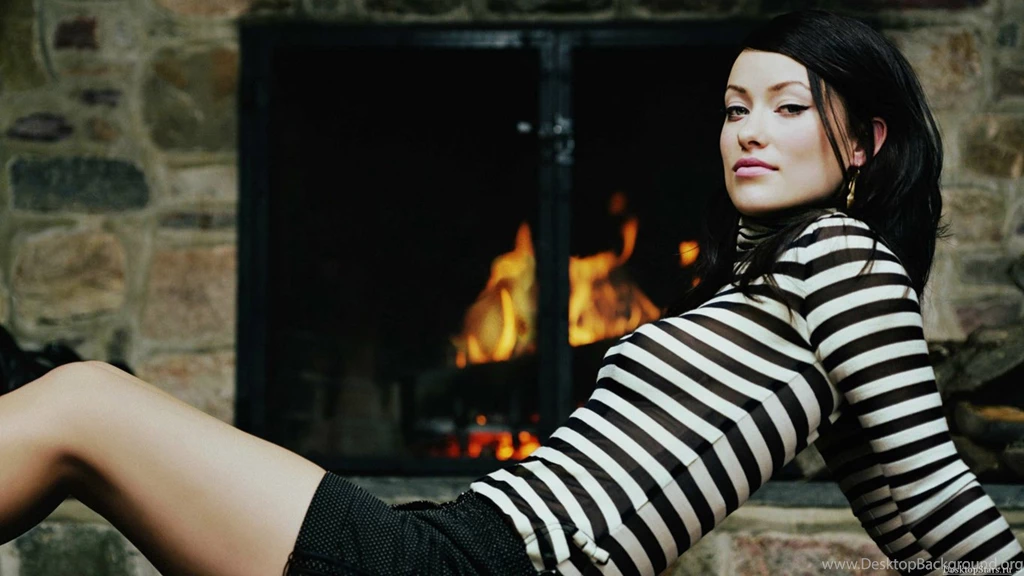 Olivia Wilde Stripes HD Wallpapers