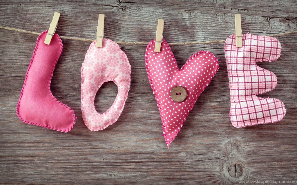 20 Valentines Day Wallpapers
