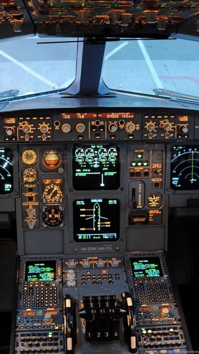 SuperHD.pics: Aircraft Inside Airplane Desktop Bakcgrounds