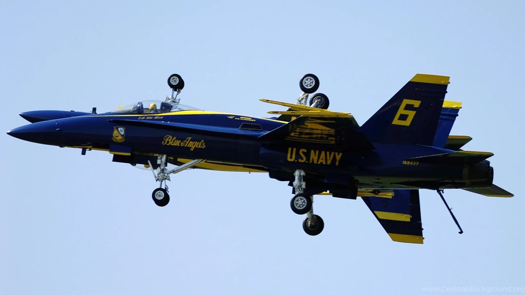 Military Sukhoi Su 35 Military Su35 Blue Sky Fighter Jet Plane ...