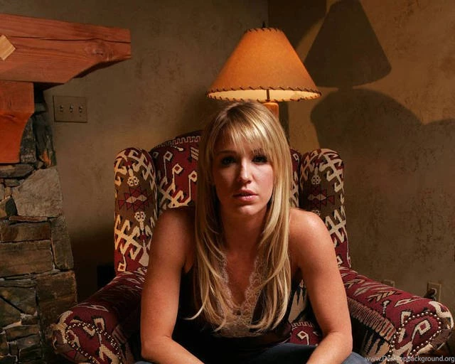 Top Poppy Montgomery Wallpapers Wallpapers