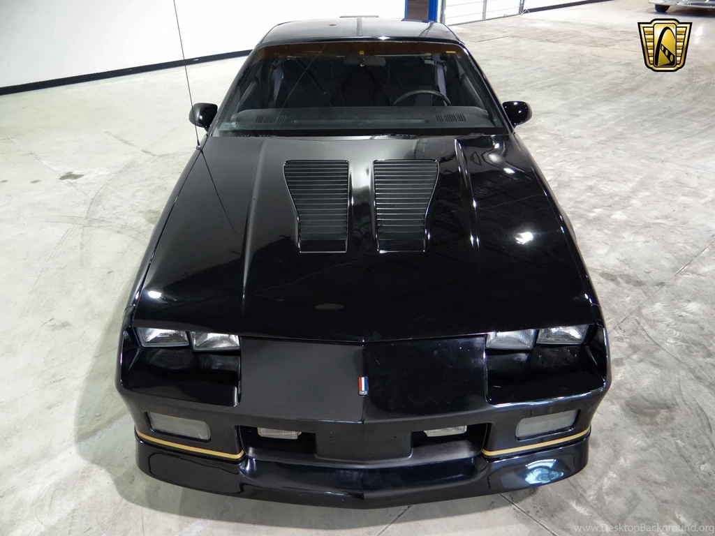 1986 Chevrolet Camaro IROC Z28 Muscle Wallpapers