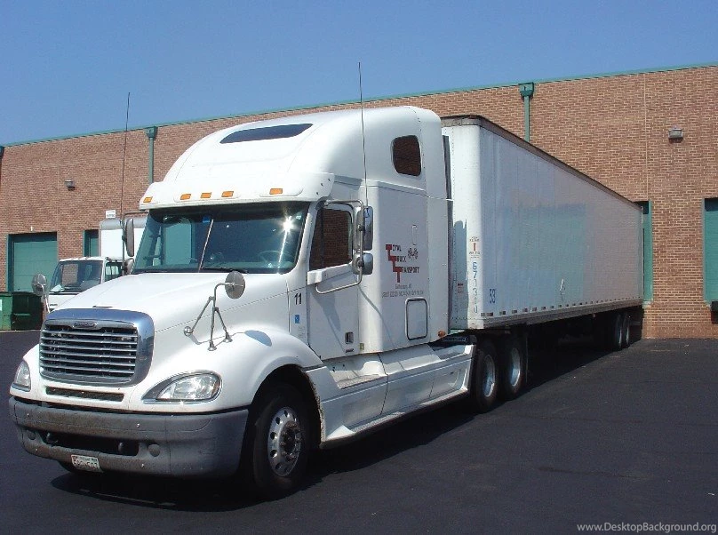 Freightliner Tractor Trailer