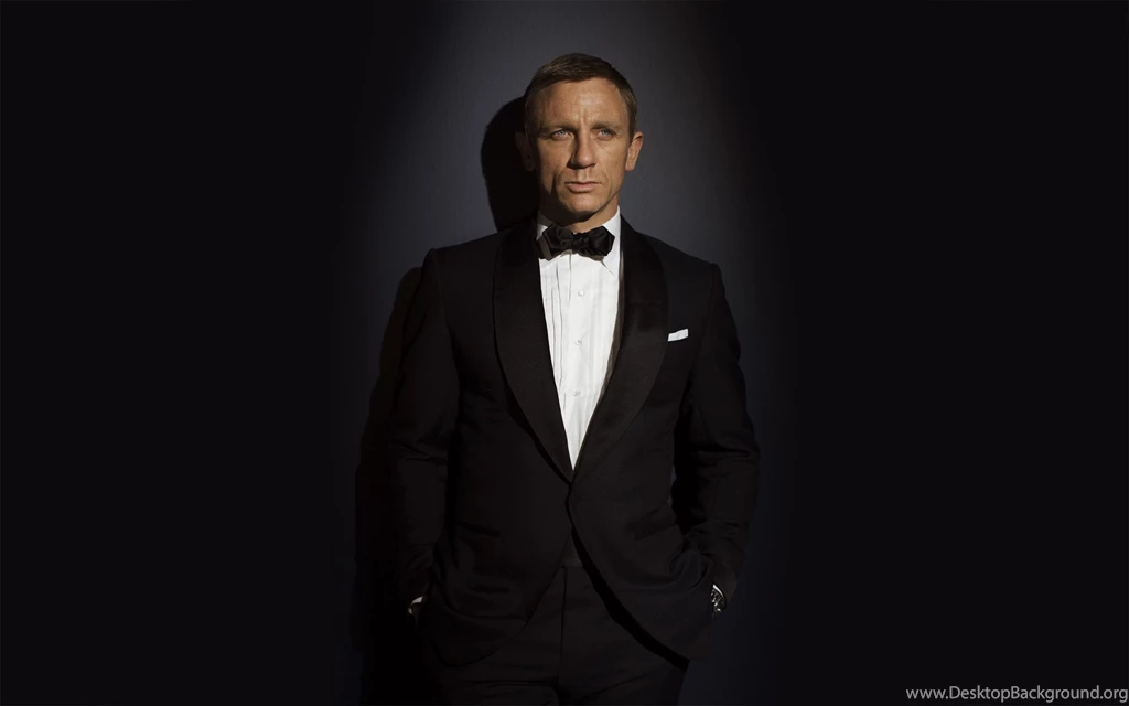 Daniel Craig Wallpapers High Resolution And Quality Download