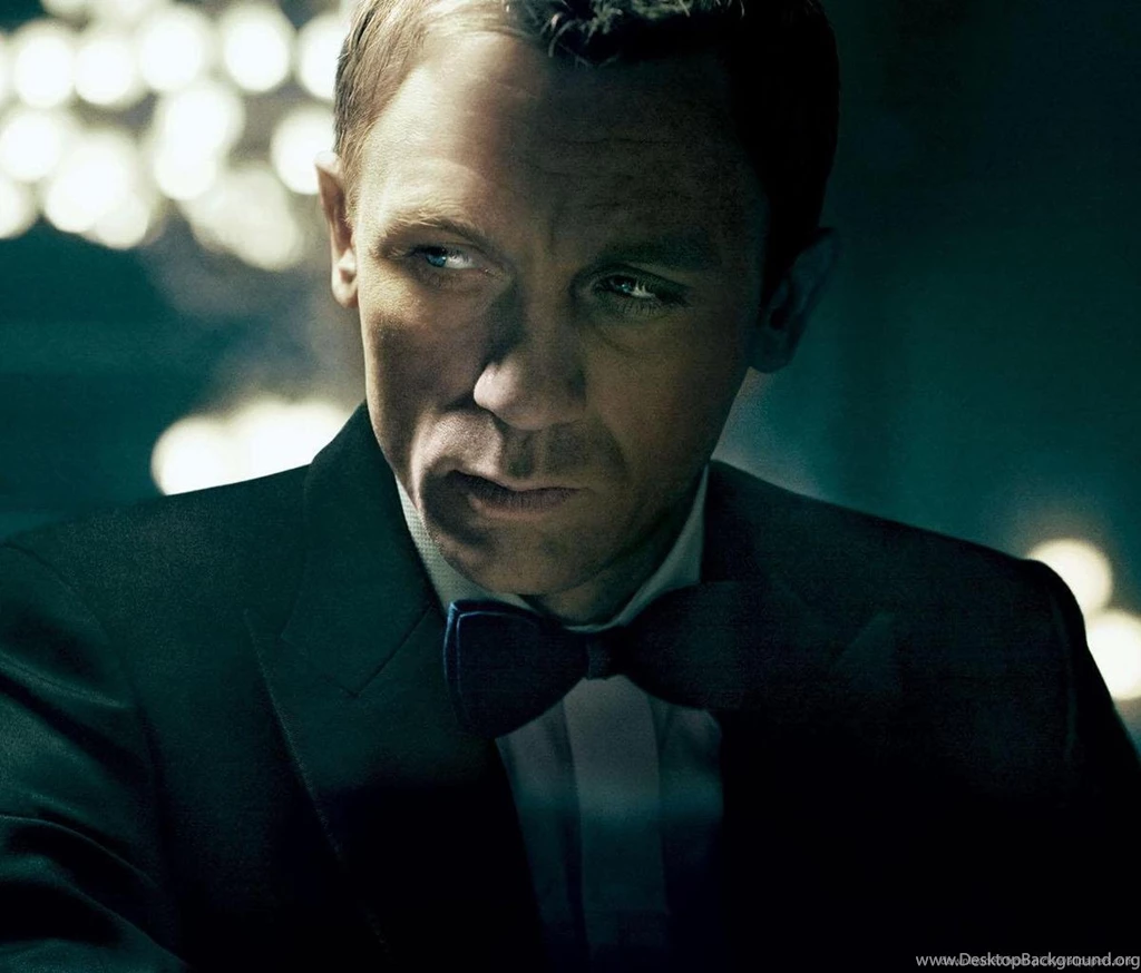 Download Daniel Craig As A James Bond Wallpapers For Samsung Galaxy Tab