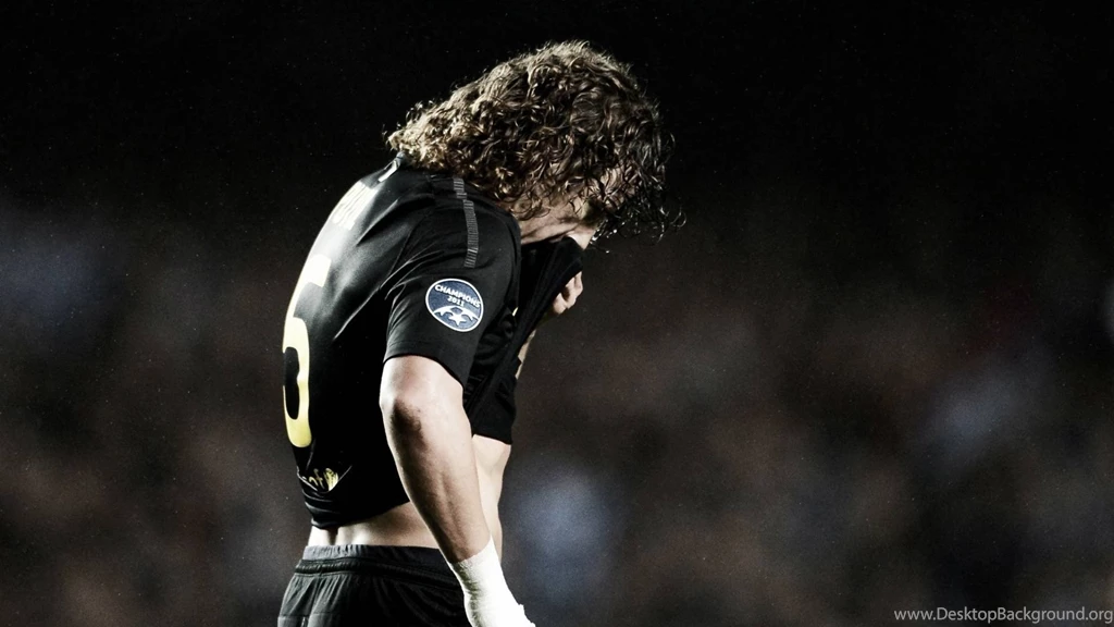 Football: Soccer Young Spain Fc Barcelona Carles Puyol Bara ...
