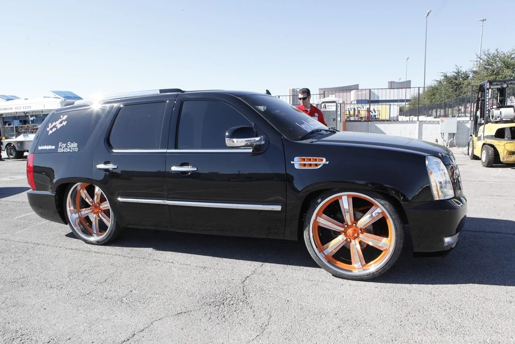 Kane Blog Picz: Cadillac Escalade Wallpapers
