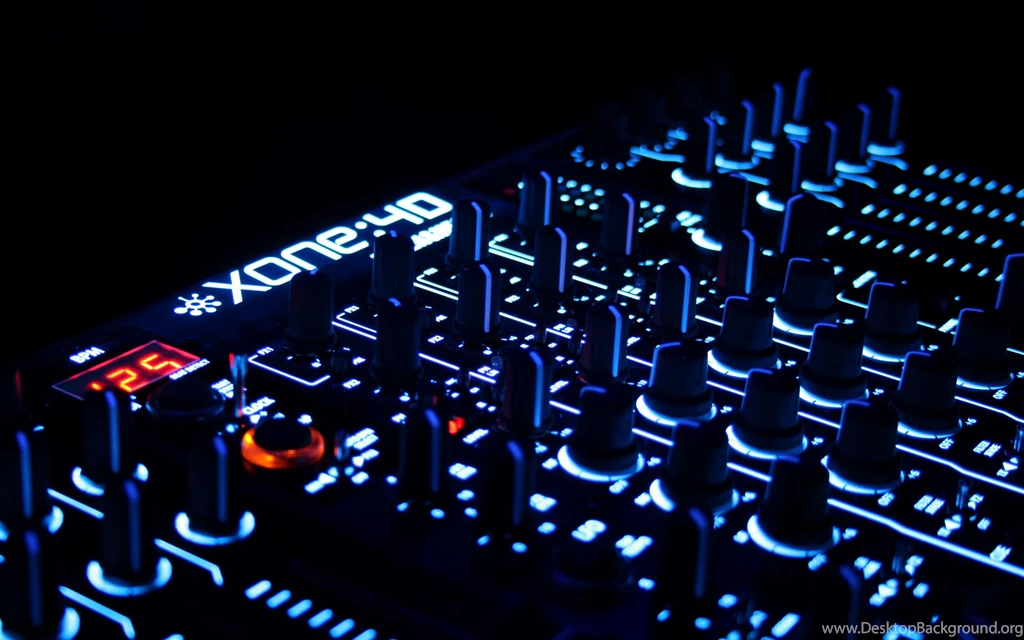 Allen And Heath Xone 4d Dance Mixer Anyone Got More