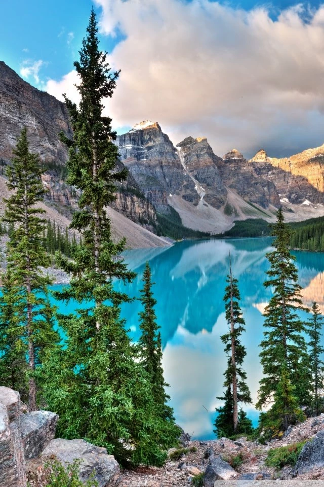 Moraine Lake HD Desktop Wallpapers : Widescreen : High Definition ...