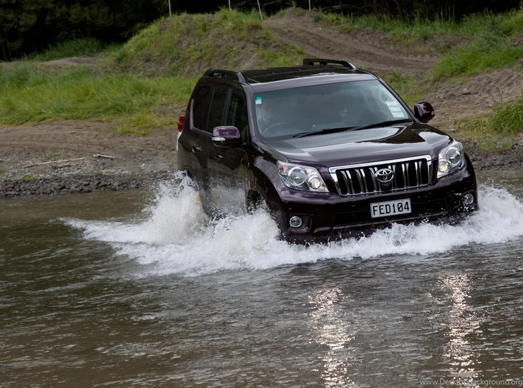 Toyota Land Cruiser HD Images