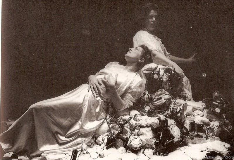 Criticalstages :: Disturbing Silence (and Outcries) Over Memories ...