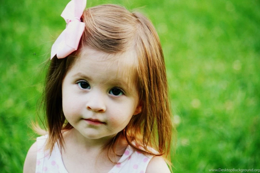 Cute Girl Baby Pictures   Wallpapers HD Base