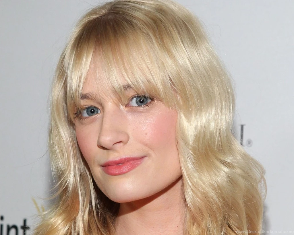 1312x738px Beth Behrs