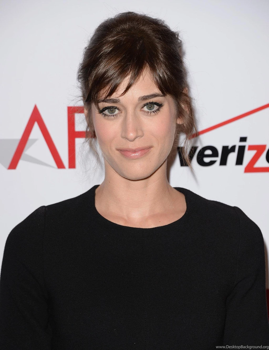 Pictures Of Lizzy Caplan Pictures Of Celebrities