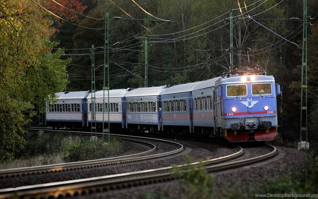 Train Wallpapers And Backgrounds