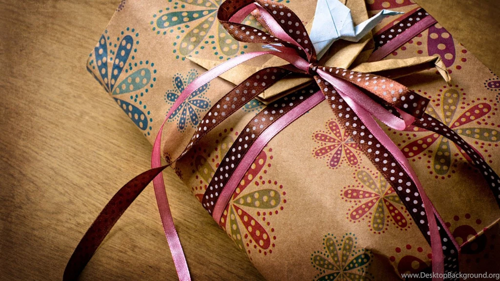 Valentines Present Wrapped Nexus Wallpapers
