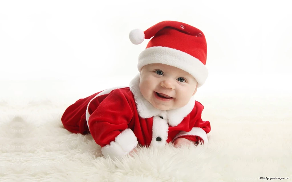Cute Baby Santa Wallpapers
