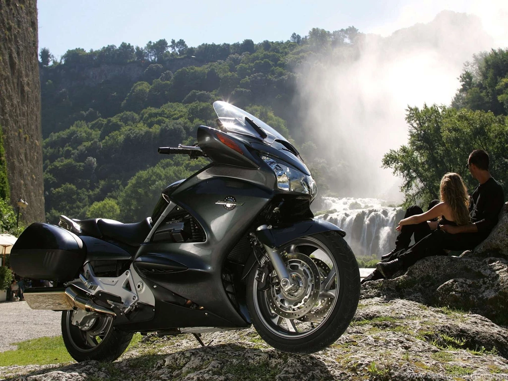 Powerful Bike Wallpapers : Hd Car Wallpapers