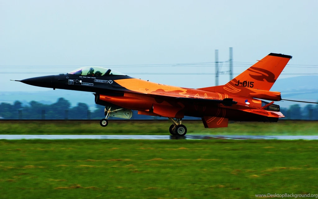 F 16 Wallpapers