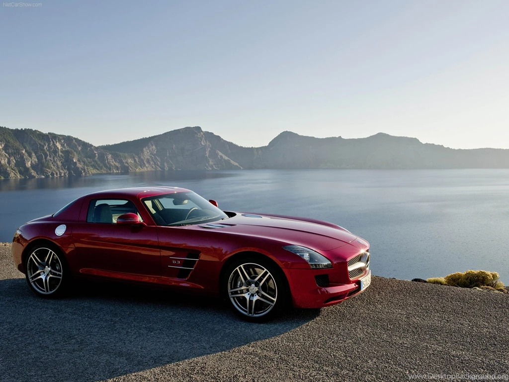 Mercedes Benz AMG Wallpaper.