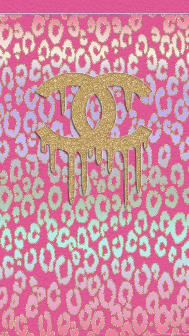 Pretty Walls: Glitzy Chanel