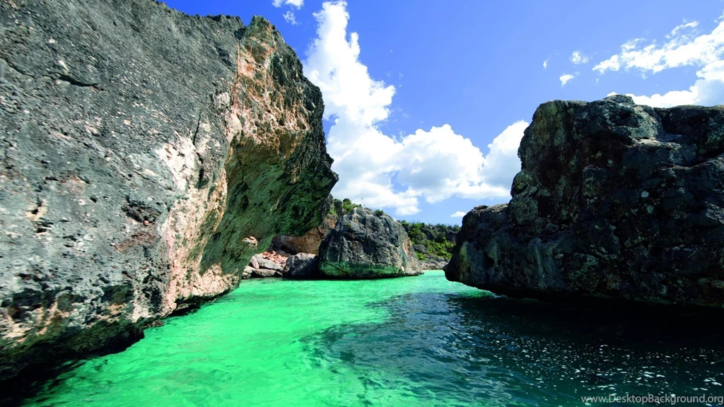 Rocky Cost In Green Sea In Dominican Republic >> HD Wallpaper, Get ...