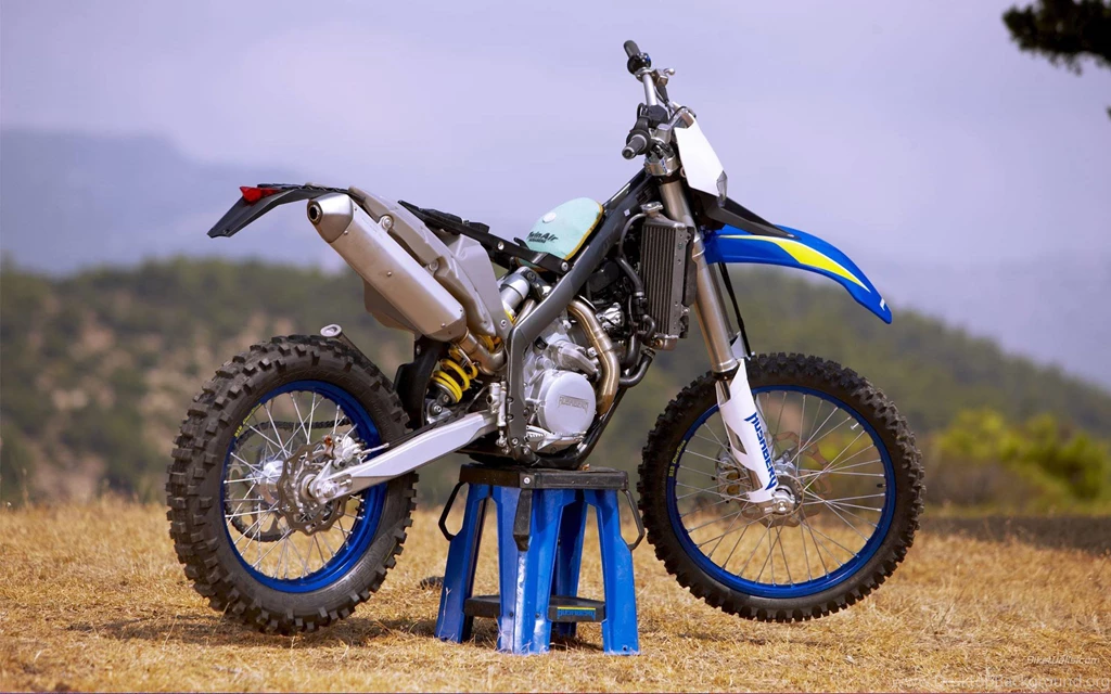 Motocross Motorbikes Wallpapers [3]   (