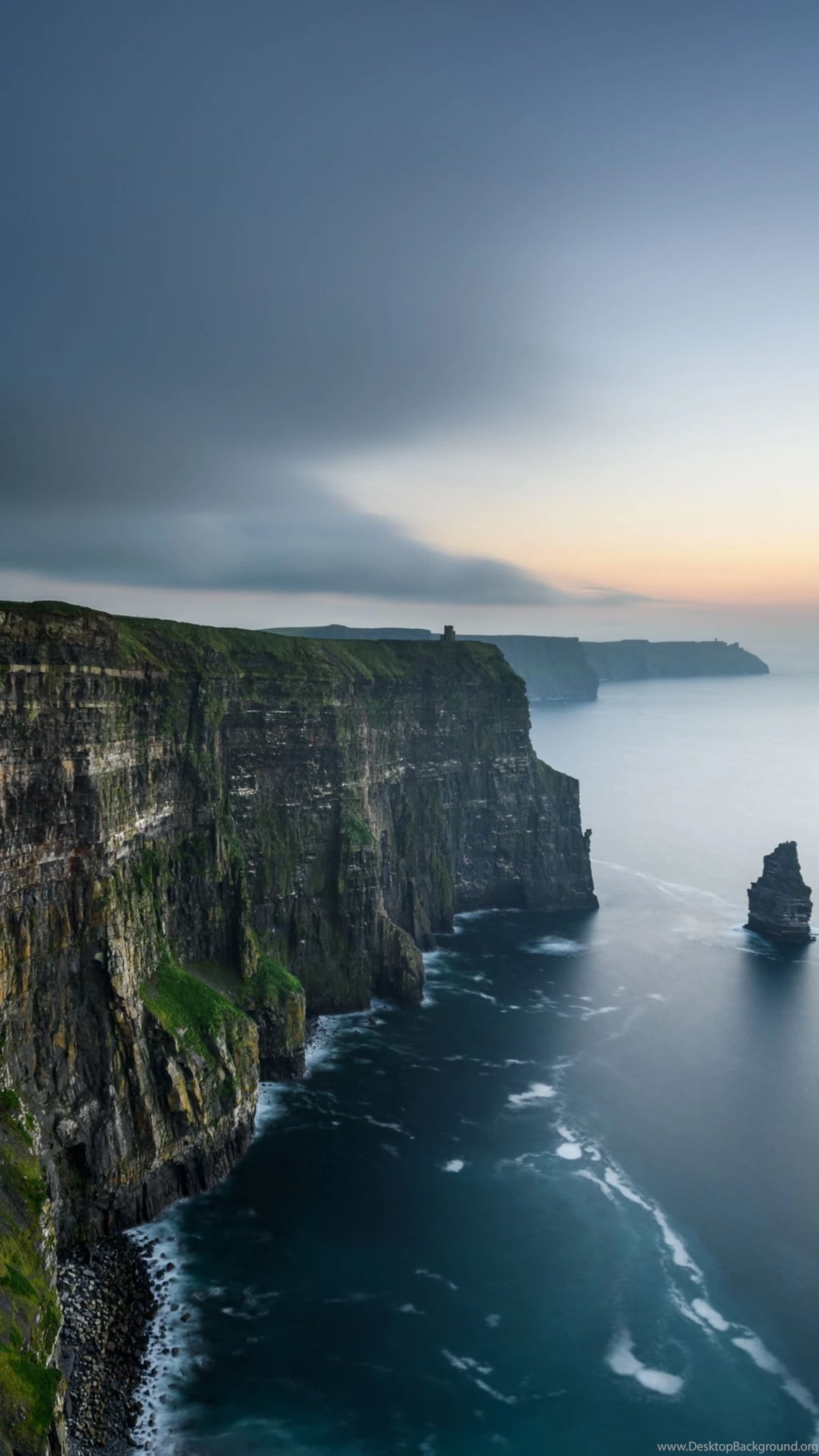 iPhone 6 Earth/Cliff Wallpapers ID: 609597
