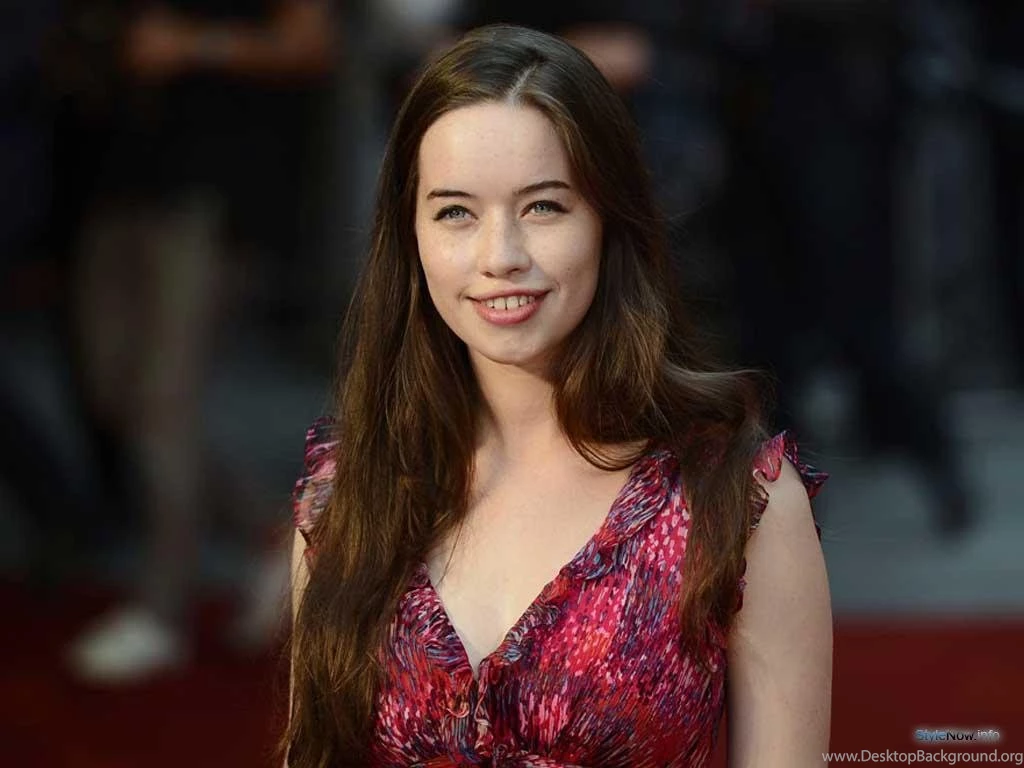 Image Anna Popplewell 0017.jpg Reign CW Wiki Wikia