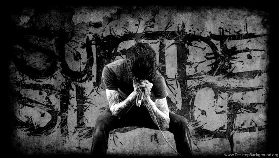 Browsing Wallpapers On DeviantArt