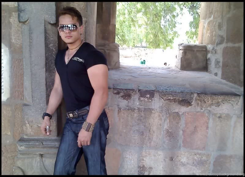 Never Back Down.. Photos, Never Back Down.. Wallpapers, Never Back ...