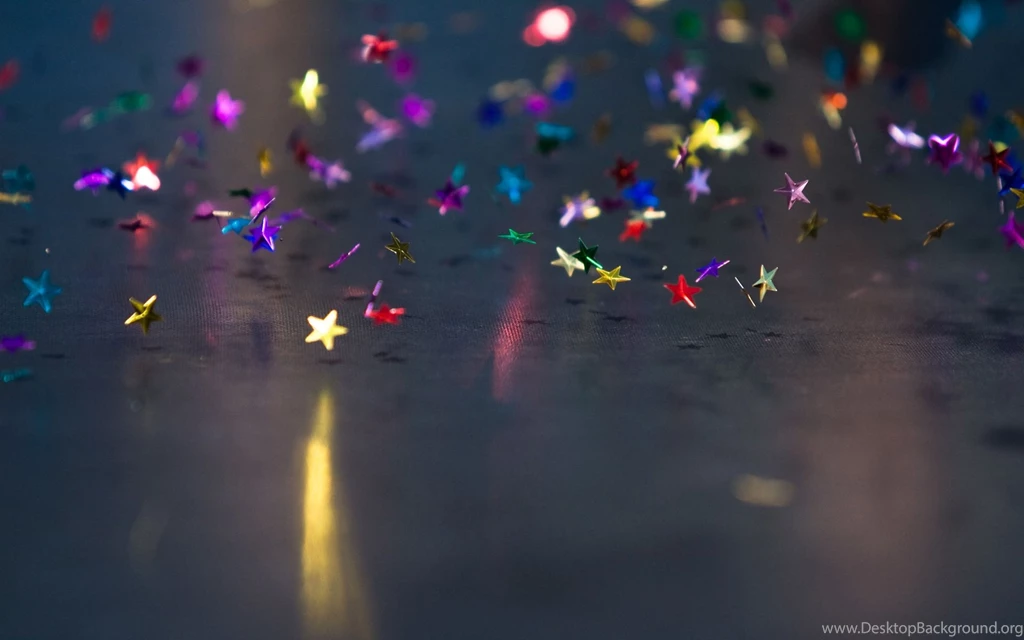 Happy Holiday Wallpapers 5390 1920x1200 Px ~ WallpaperFort.com