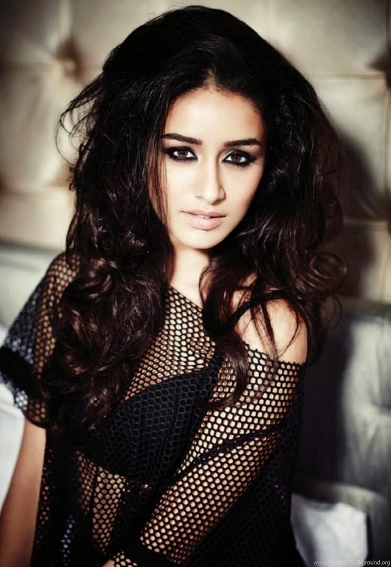 Telugu4u.Net Shraddha Kapoor Poses Black In Filmfare Magazine ...