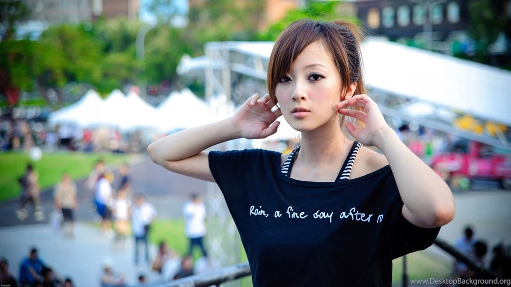 Japanese Girls Wallpapers