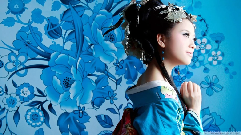 Japanese Girl HD Desktop Wallpapers : High Definition : Fullscreen ...